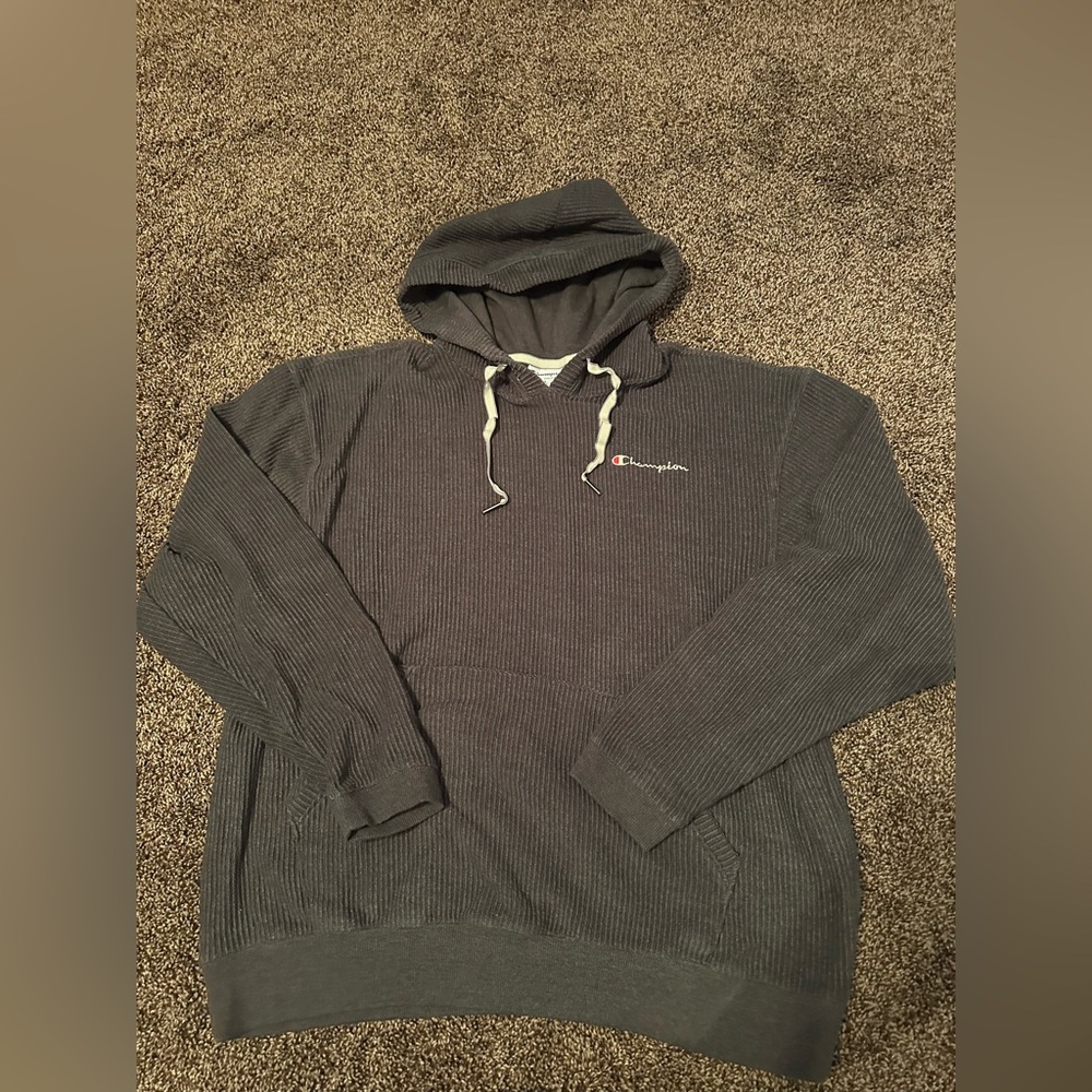 Champion women’s sweatshirt